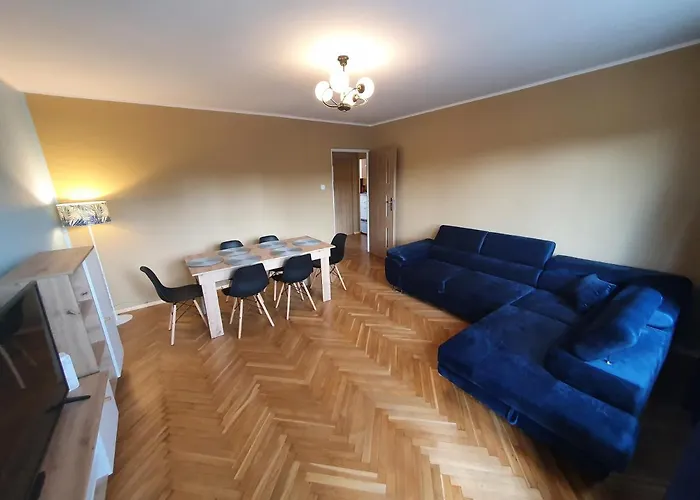 Апартаменты Cozy Sunny